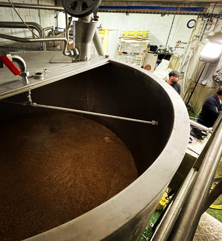 /img/home/brewery/on-point-brew-co-brew-day-4.jpg